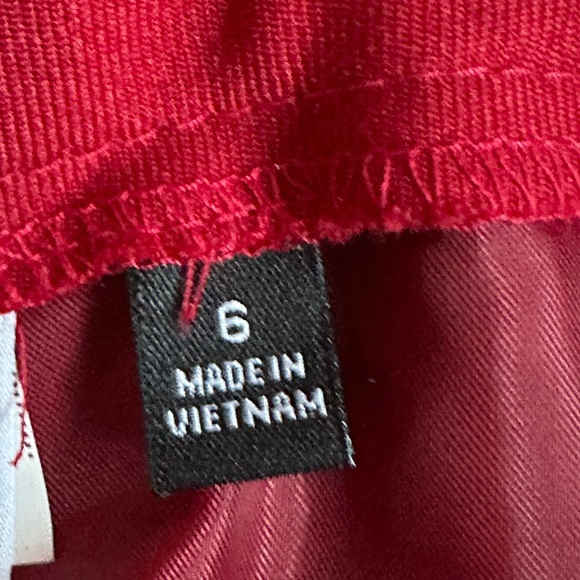 Jones Wear Essential Red NWT Crease In Front &.Back Wide & Straight Leg Sz 6 - Picture 7 of 15